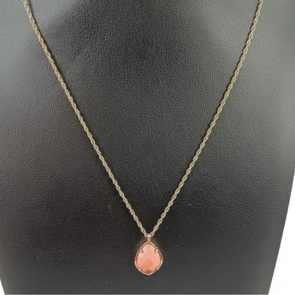Kendra Scott Kiri Teardrop Necklace Coral On Gold Tone Adjustable Necklace 1337